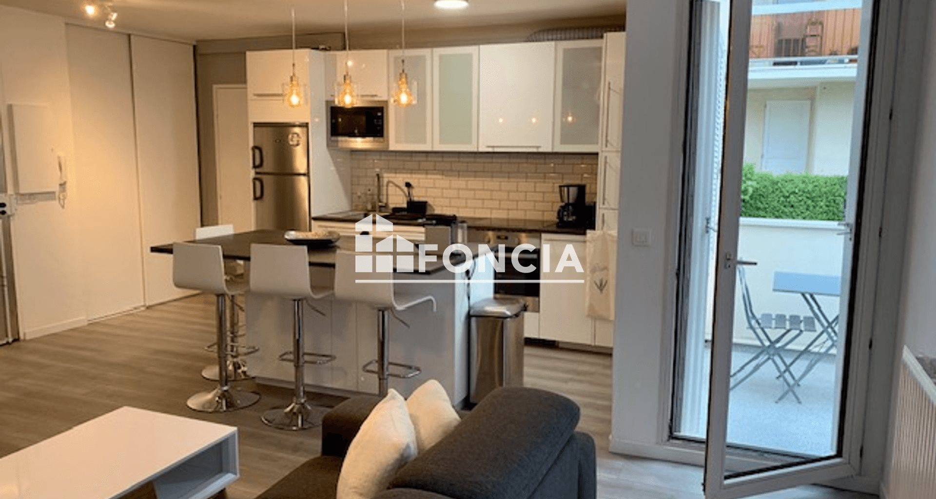 Appartement à louer, 47m², Massy