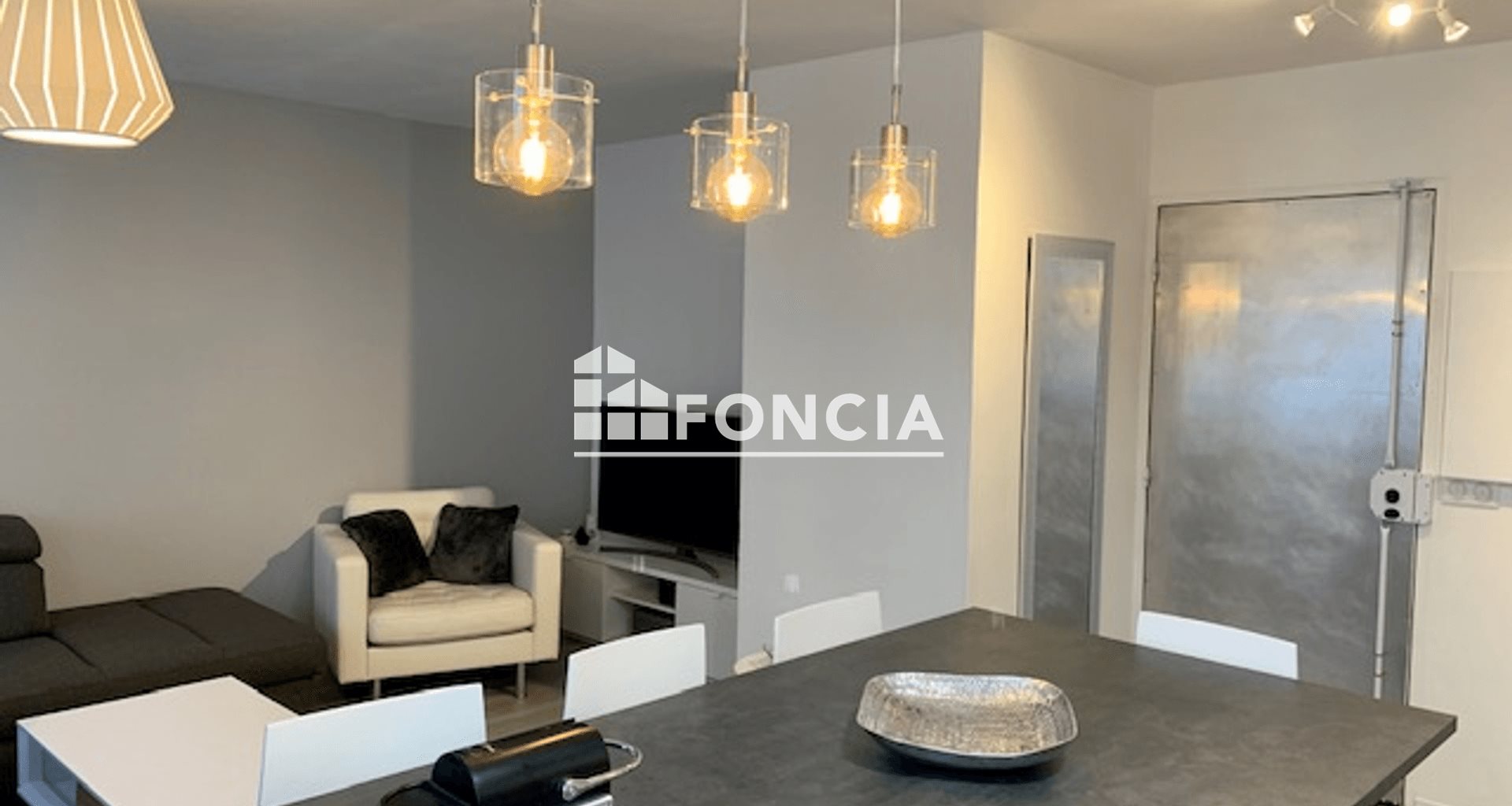 Appartement à louer, 47m², Massy