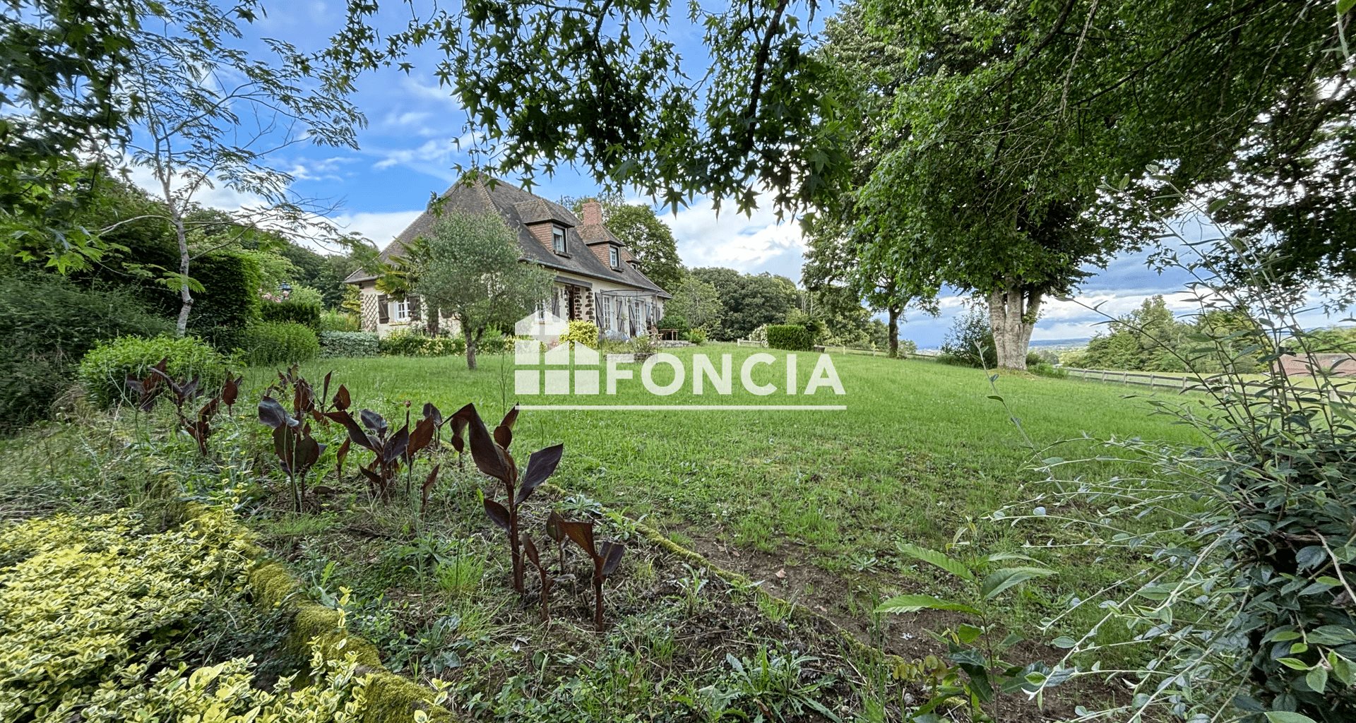 Maison à vendre, 140m², La Bazoge