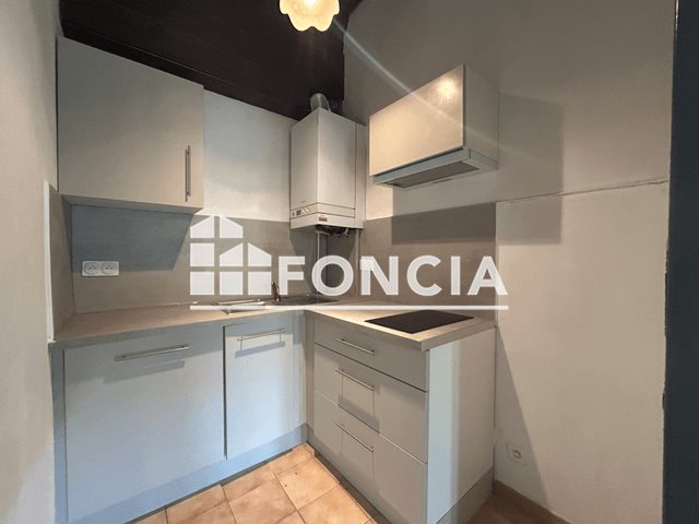 Appartement à louer, 52m², Uzès