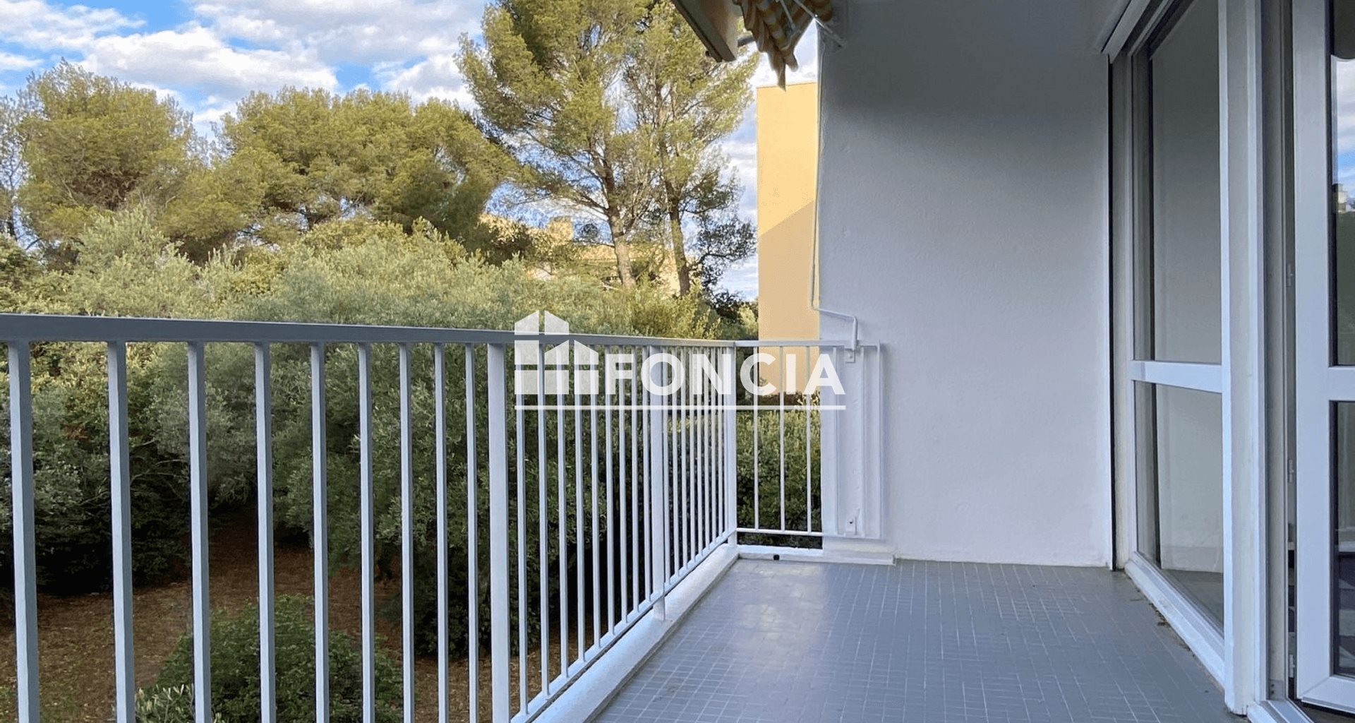Appartement à louer, 84m², Villeneuve-lès-Avignon