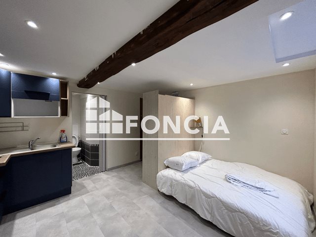 Appartement à louer, 21m², Charleville-Mézières