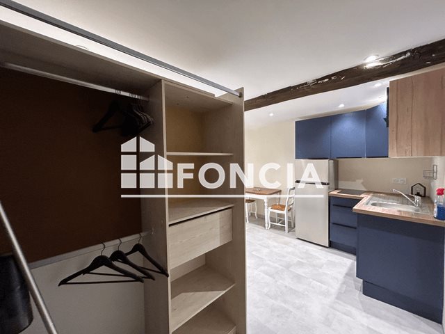 Appartement à louer, 21m², Charleville-Mézières