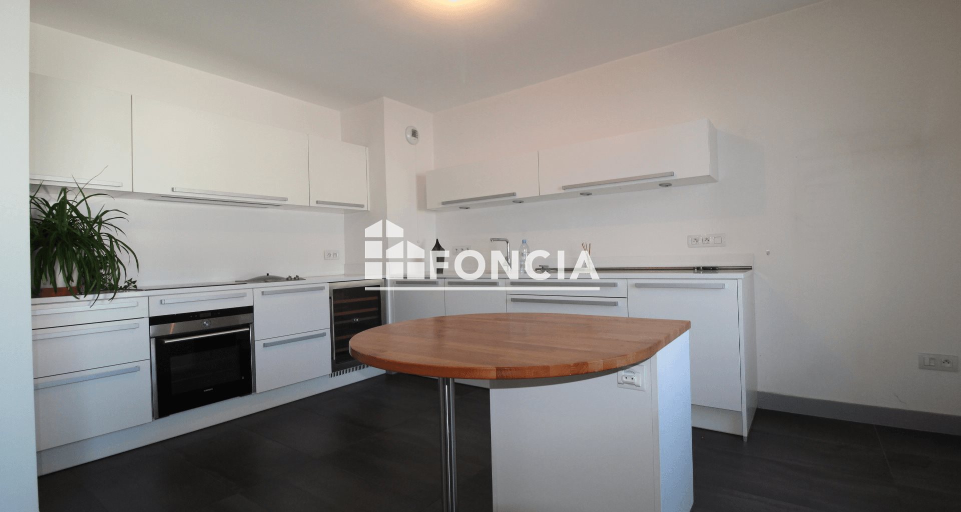 Appartement à louer, 83m², Grenoble