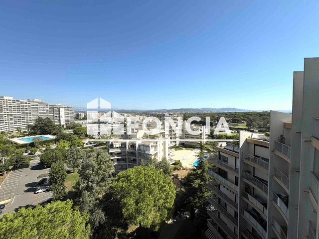 Appartement à louer, 27m², Mandelieu-la-Napoule