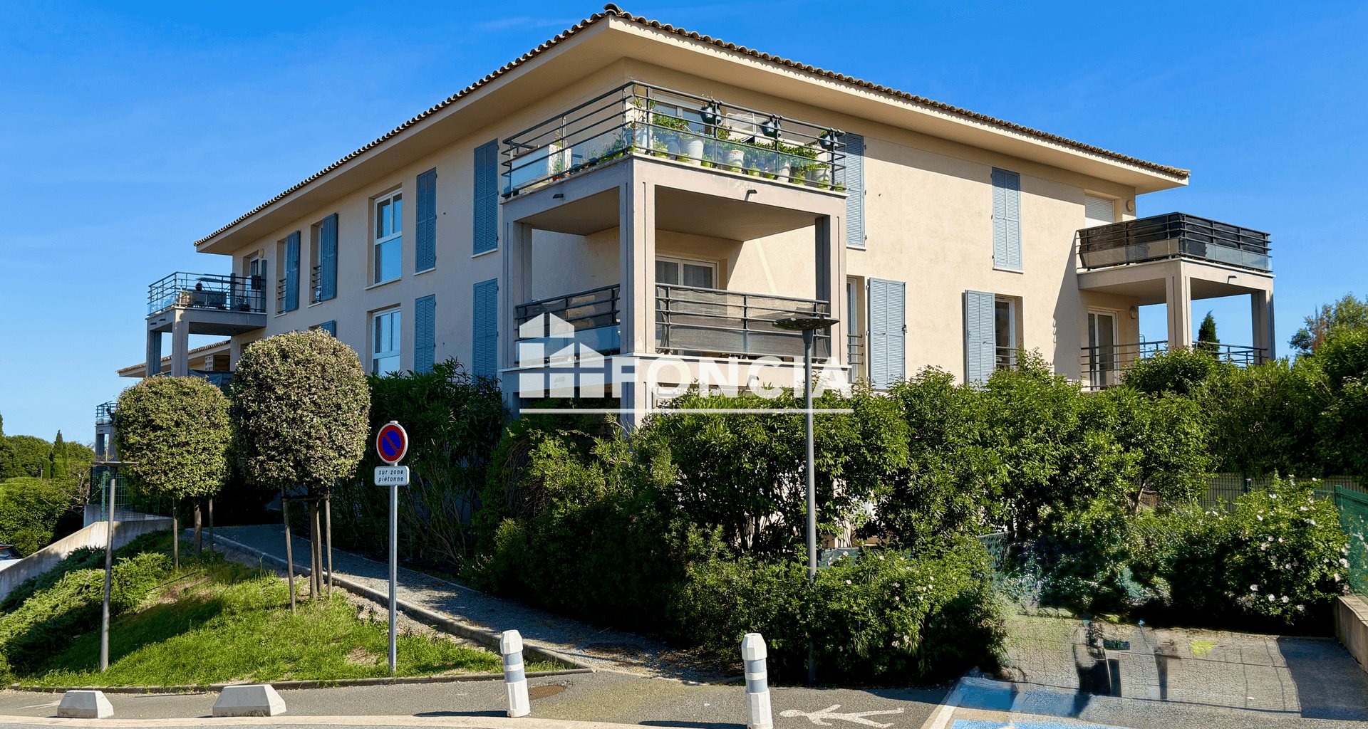 Appartement à vendre, 40m², Roquebrune-sur-Argens