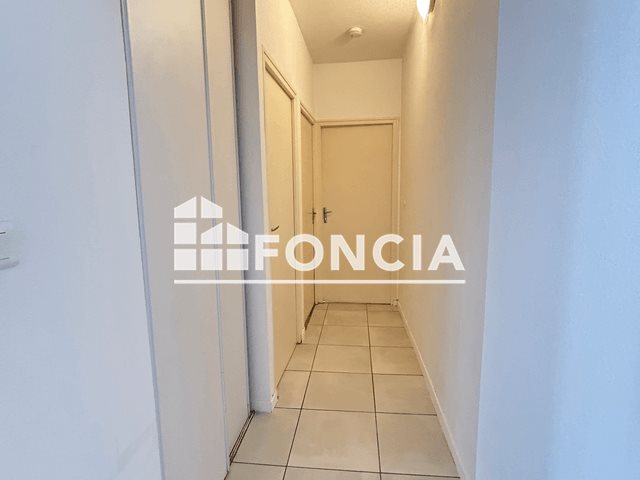 Appartement à louer, 48m², Laon