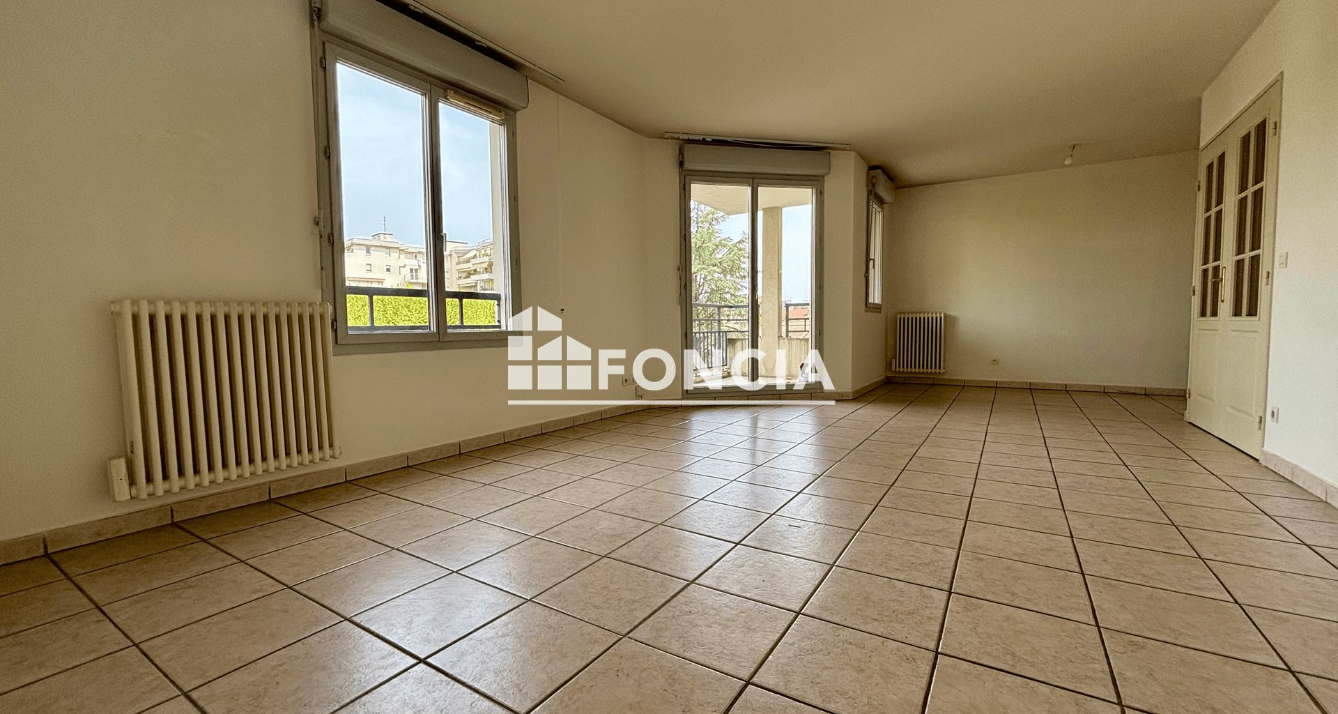 Appartement à louer, 46m², Lyon 8ème