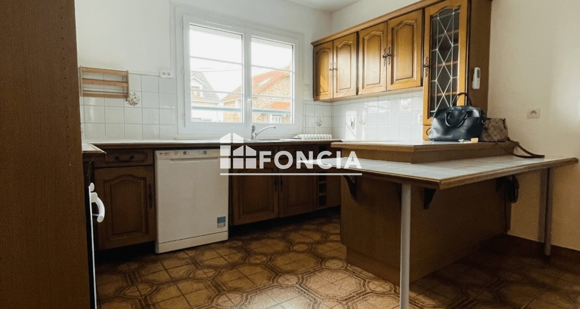 Maison à louer, 84m², Sainte-Geneviève-des-Bois