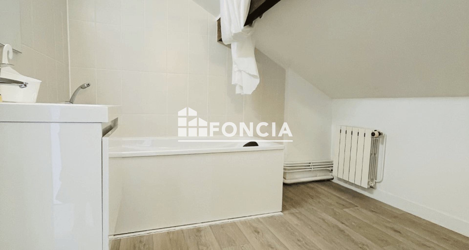 Maison à louer, 84m², Sainte-Geneviève-des-Bois