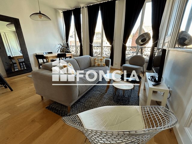 Appartement à louer, 48m², Lille