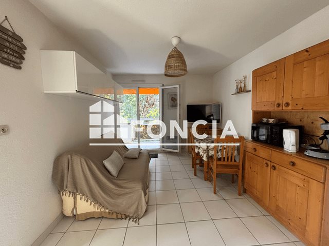 Appartement à louer, 25m², Bormes-les-Mimosas