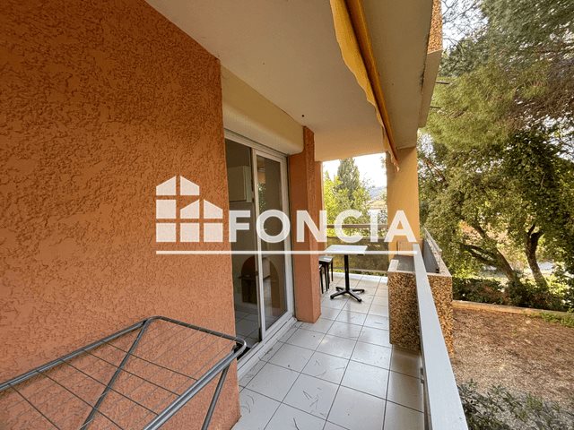 Appartement à louer, 25m², Bormes-les-Mimosas