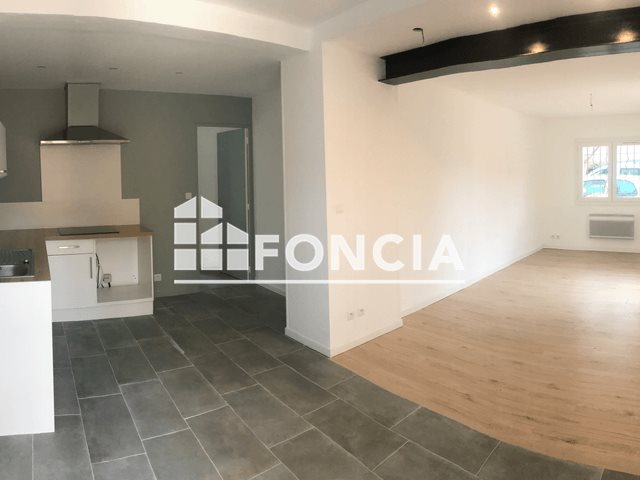 Appartement à louer, 63m², Saint-Cyr-sur-Mer