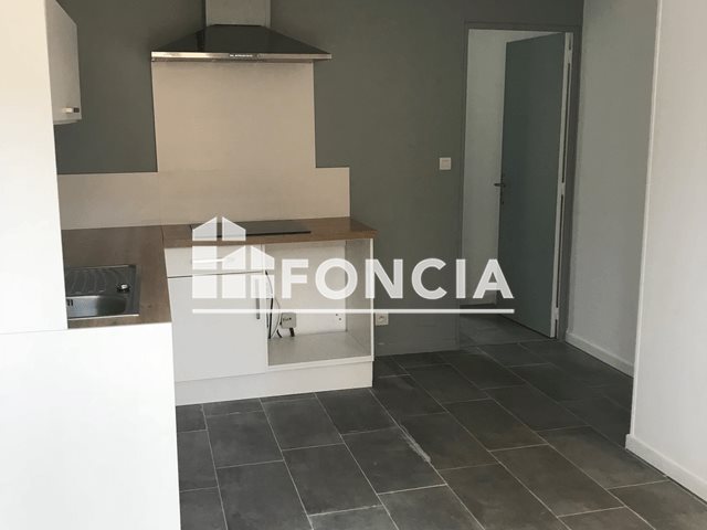 Appartement à louer, 63m², Saint-Cyr-sur-Mer