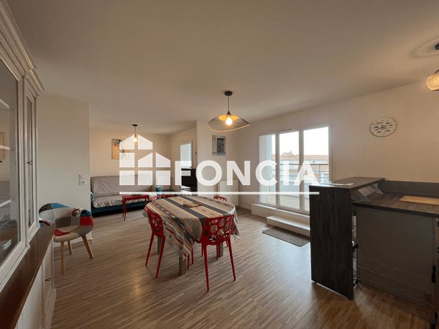 Appartement à louer, 72m², Saint-Gilles-Croix-de-Vie