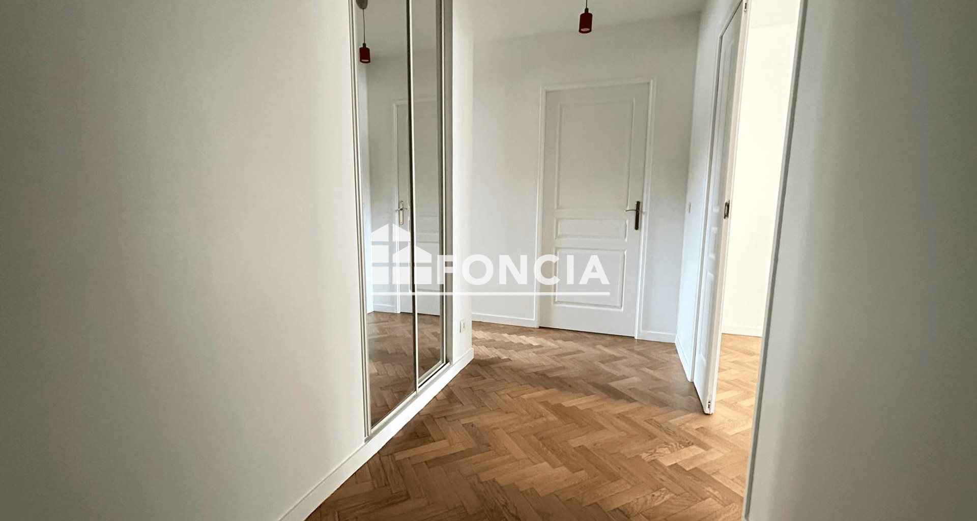 Appartement à louer, 66m², Issy-les-Moulineaux
