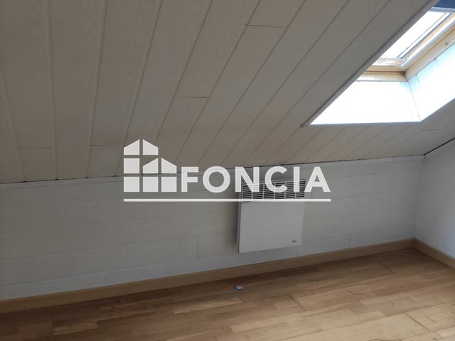 Appartement à louer, 28m², Quiévrechain