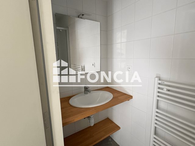 Appartement à louer, 30m², Nîmes