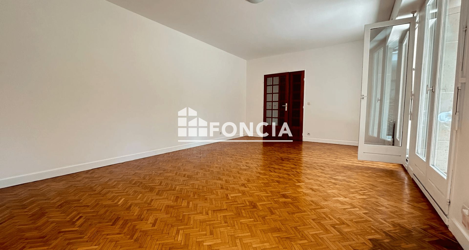 Appartement à louer, 63m², Châtillon