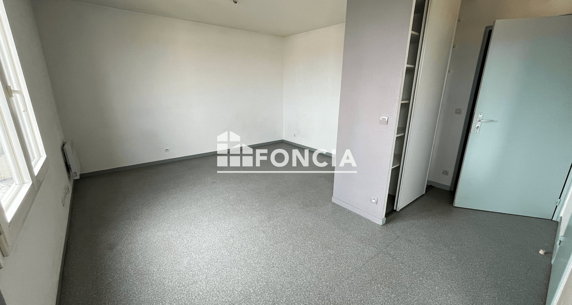 Appartement à louer, 25m², Elancourt
