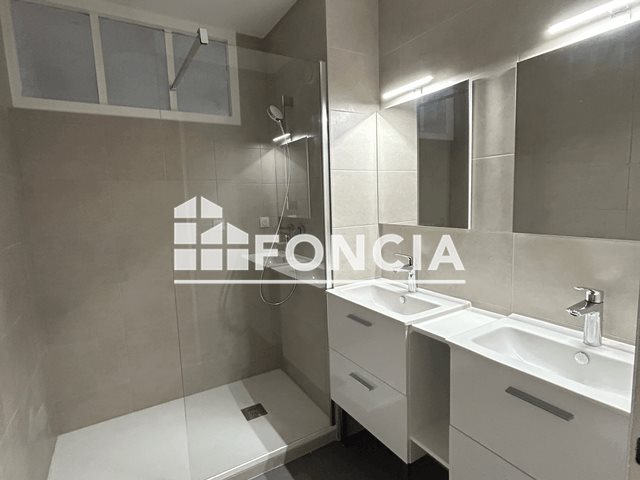 Appartement à louer, 67m², Ferney-Voltaire