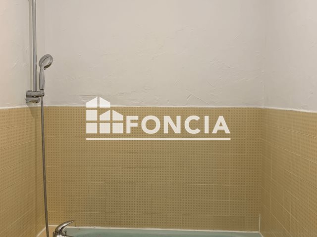 Appartement à louer, 74m², Lunel