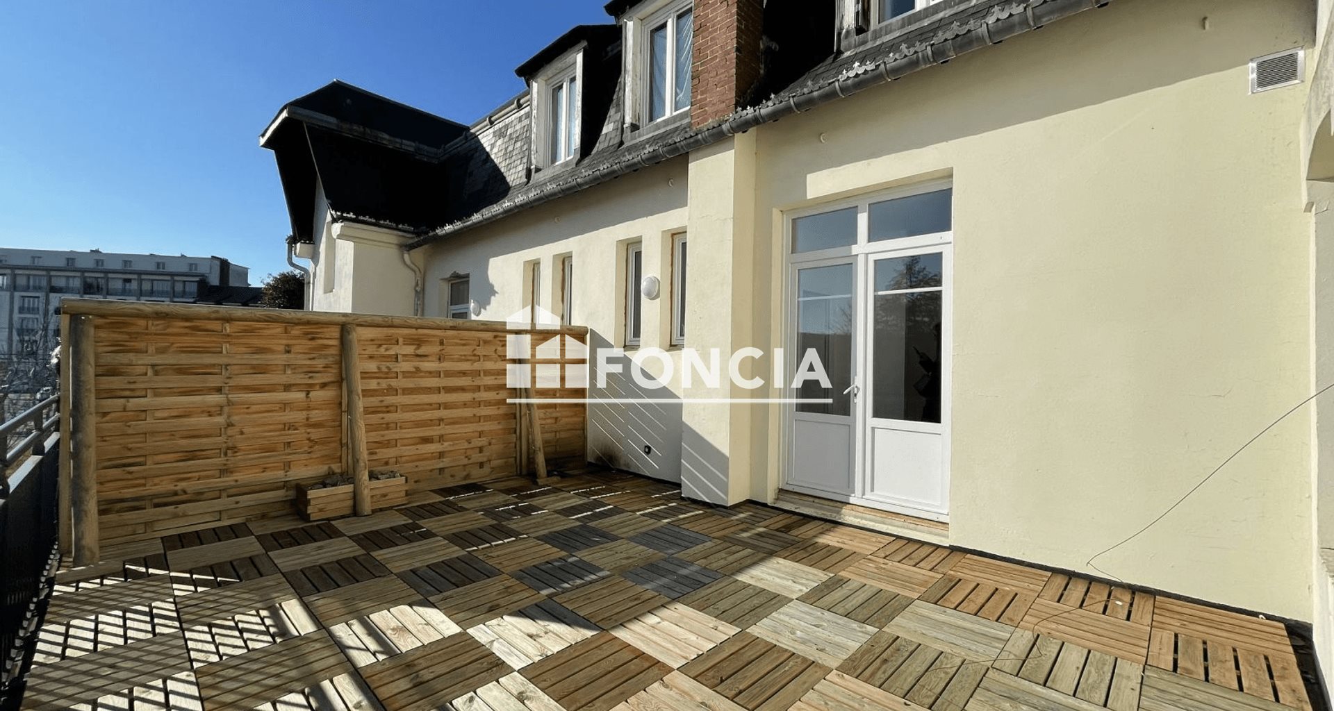 Appartement à vendre, 388m², Lisieux