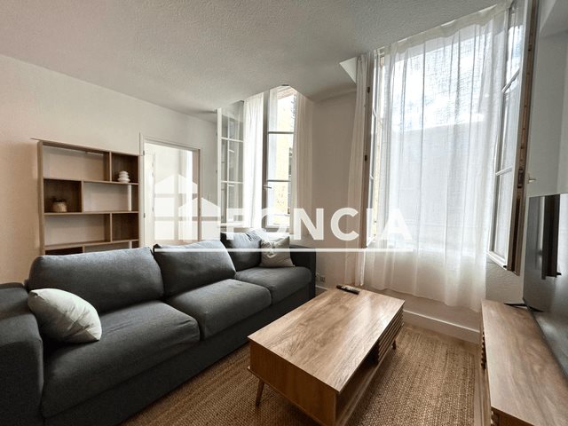Appartement à louer, 46m², Rochefort