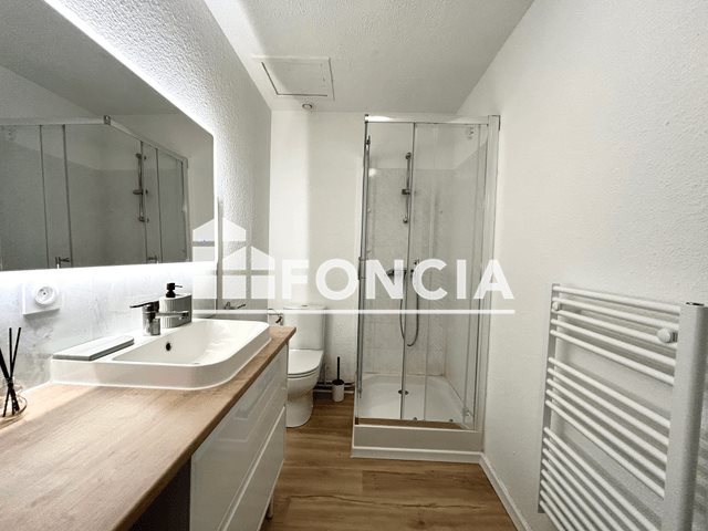 Appartement à louer, 46m², Rochefort