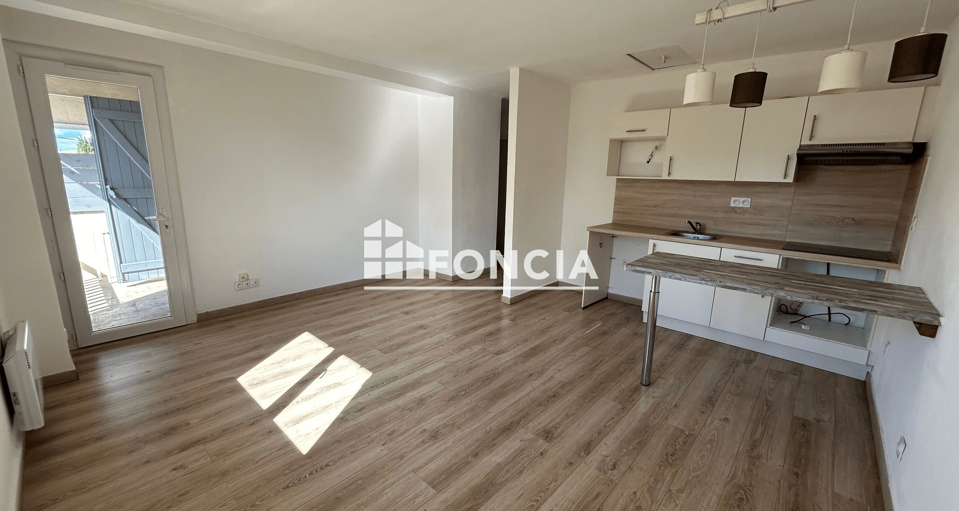Maison à louer, 61m², Codognan