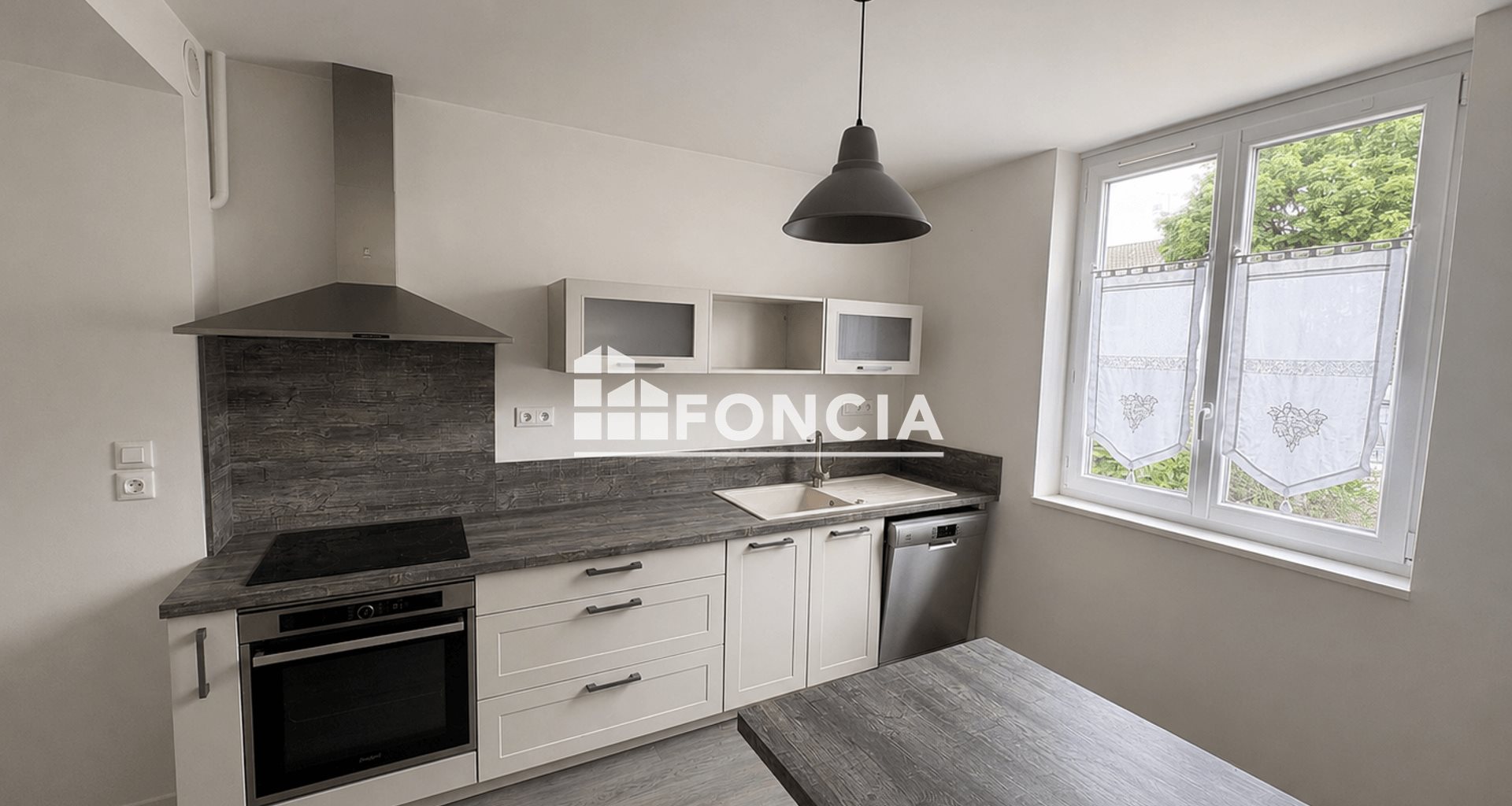 Maison à vendre, 100m², Poitiers
