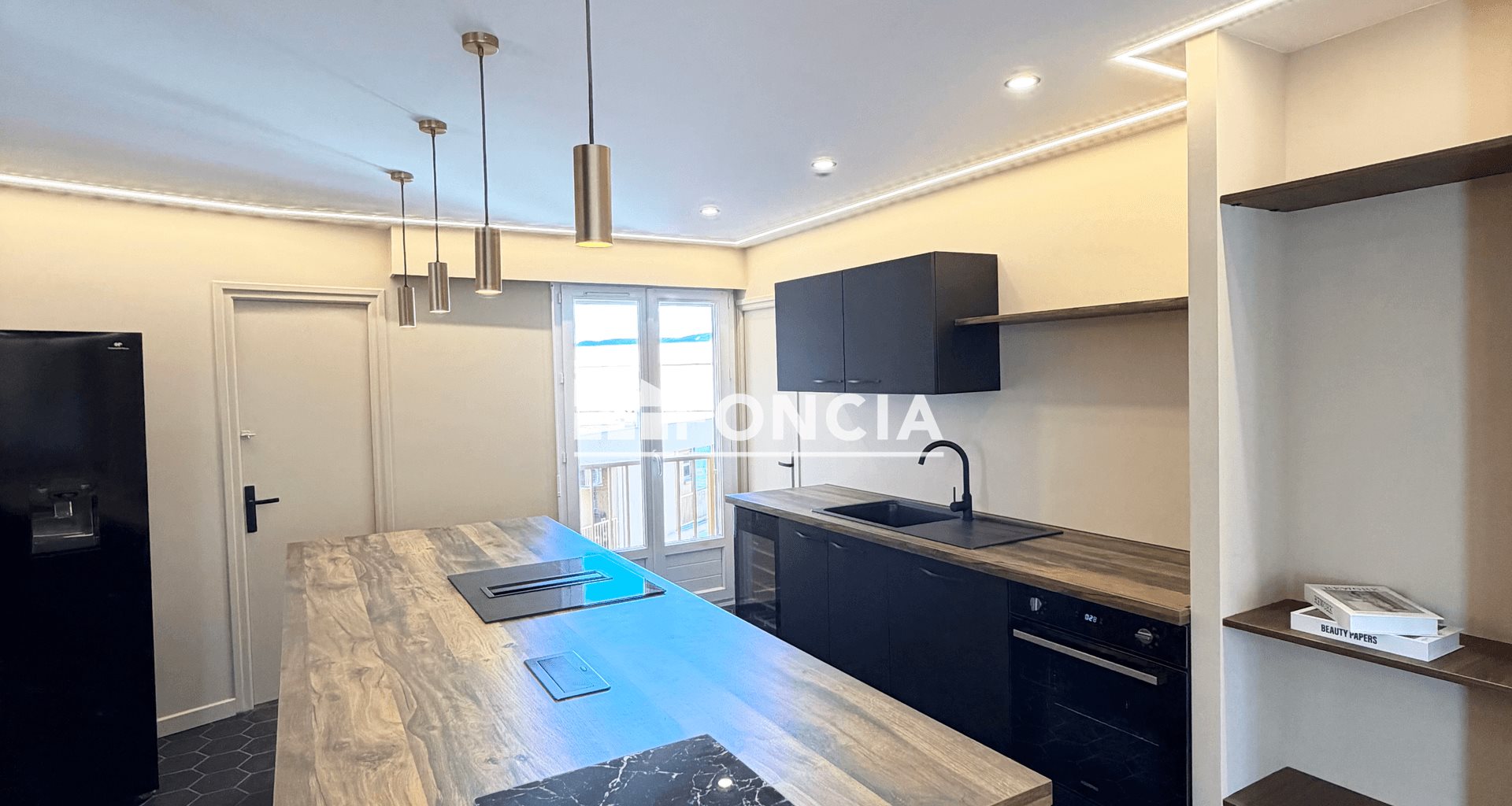 Appartement à vendre, 100m², La Londe-les-Maures