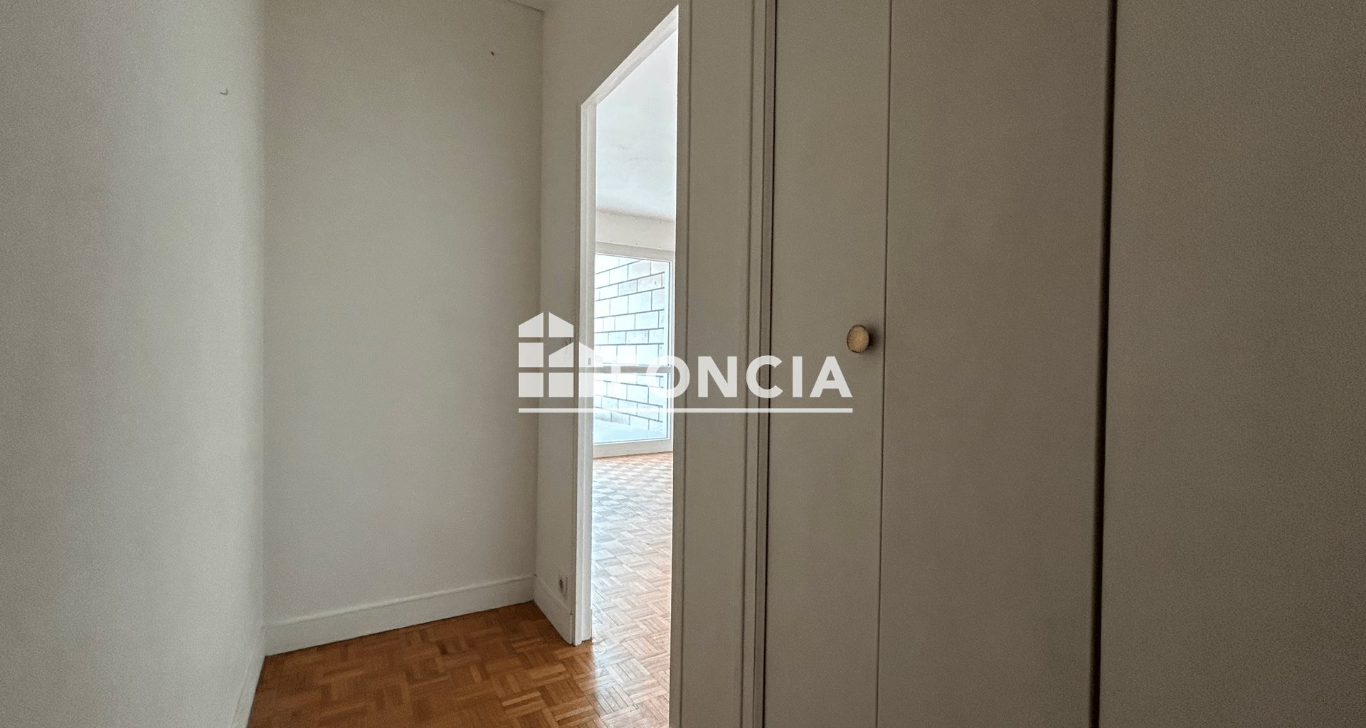 Appartement à louer, 27m², Le Pecq