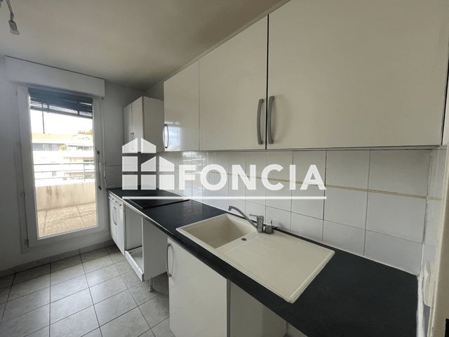Appartement à louer, 46m², Marseille 12ème