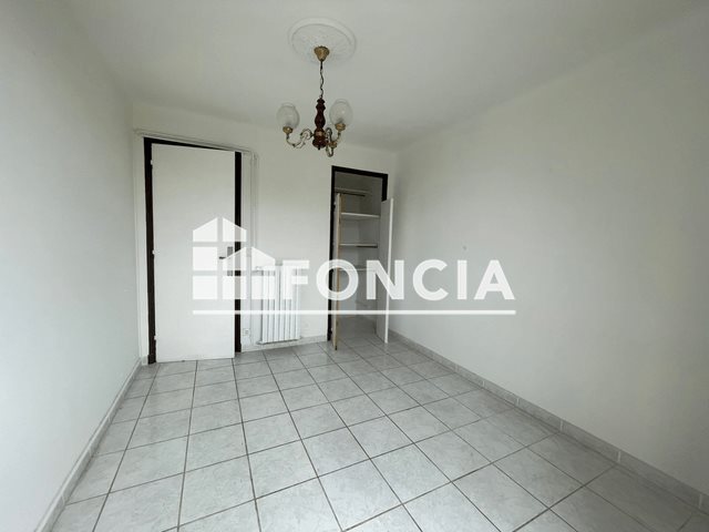 Appartement à louer, 65m², Marseille 9ème