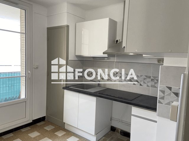Appartement à louer, 54m², Alès