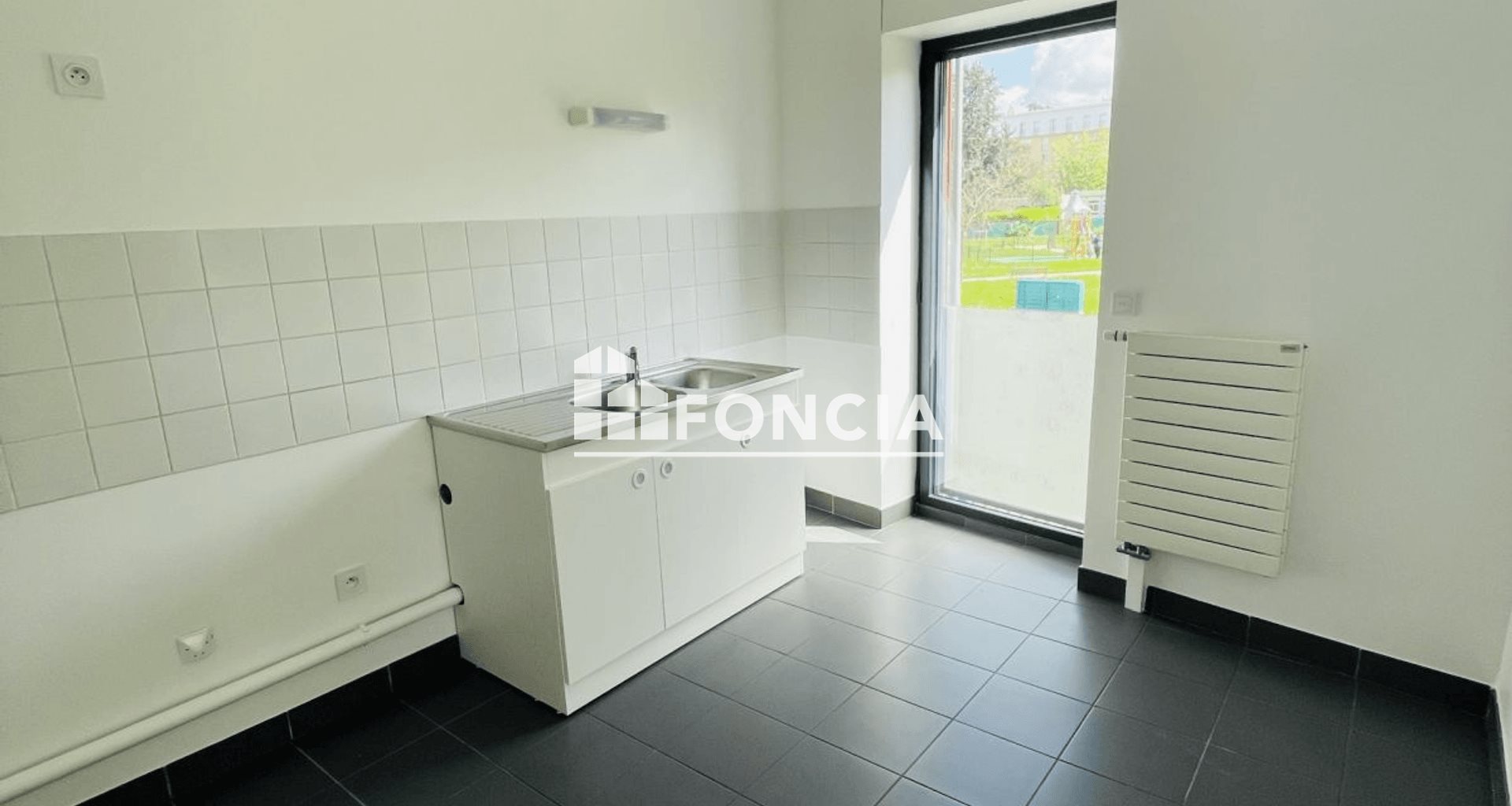 Appartement à louer, 81m², Draveil