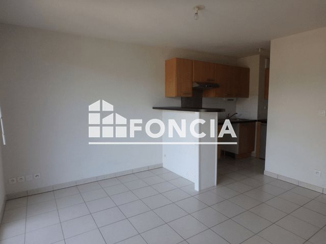 Appartement à louer, 31m², Seilh
