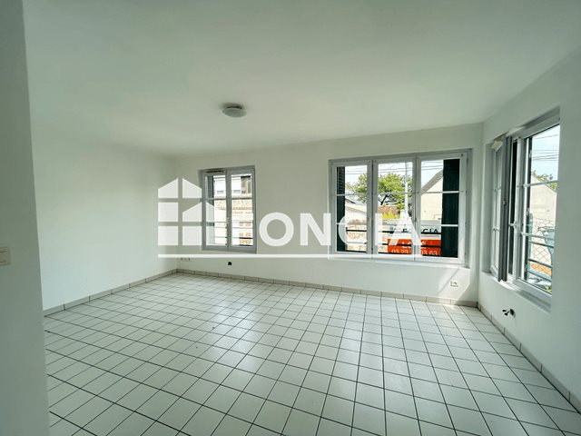 Appartement à louer, 43m², Laon