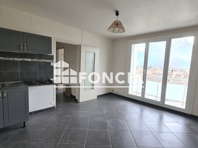 Appartement à louer, 30m², Sassenage