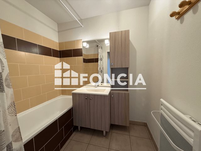 Appartement à louer, 52m², La Rivière-Saint-Sauveur