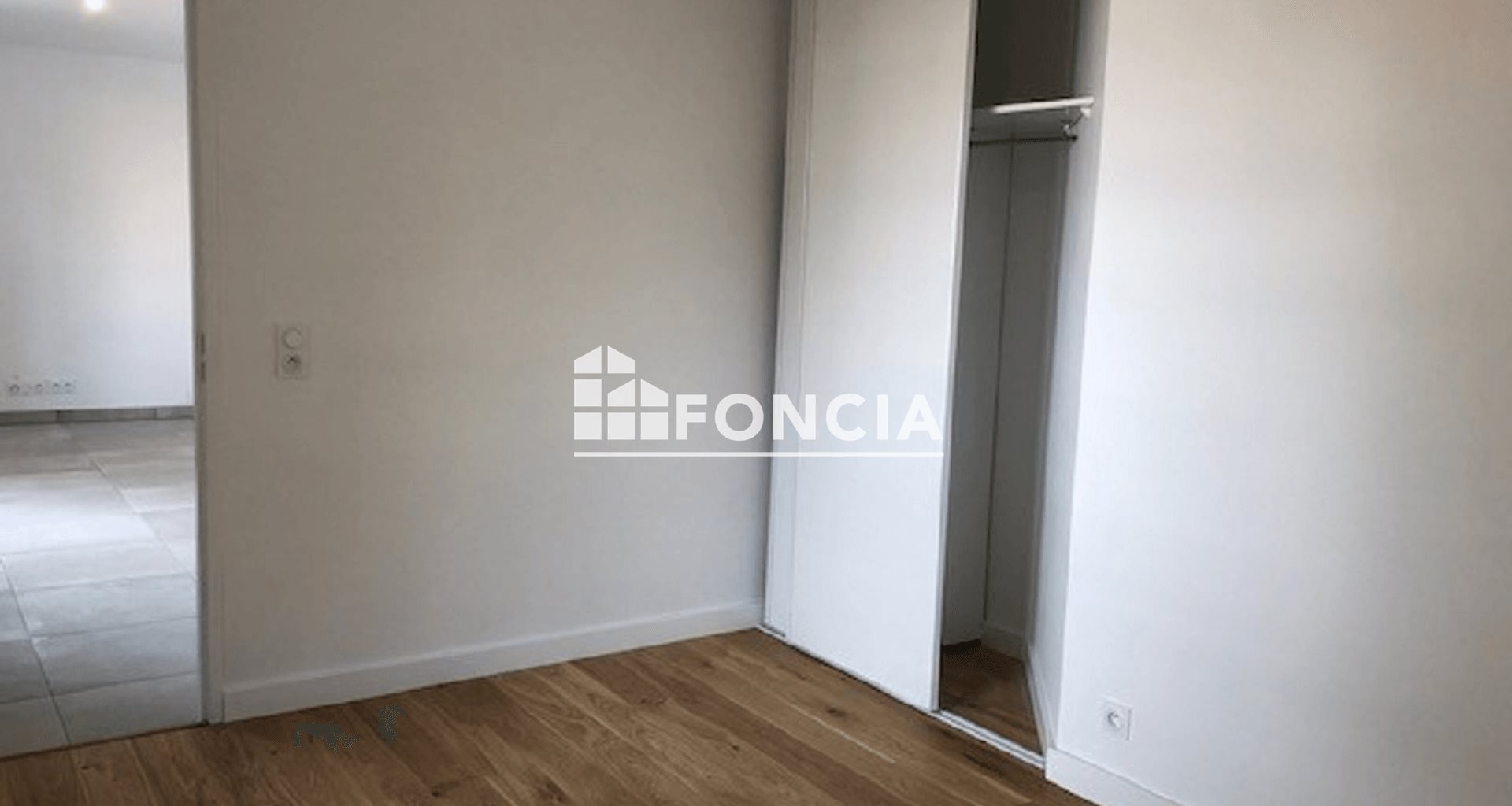 Appartement à louer, 43m², Châtillon