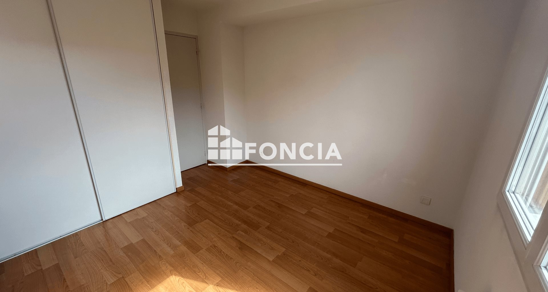 Appartement à louer, 66m², Riorges
