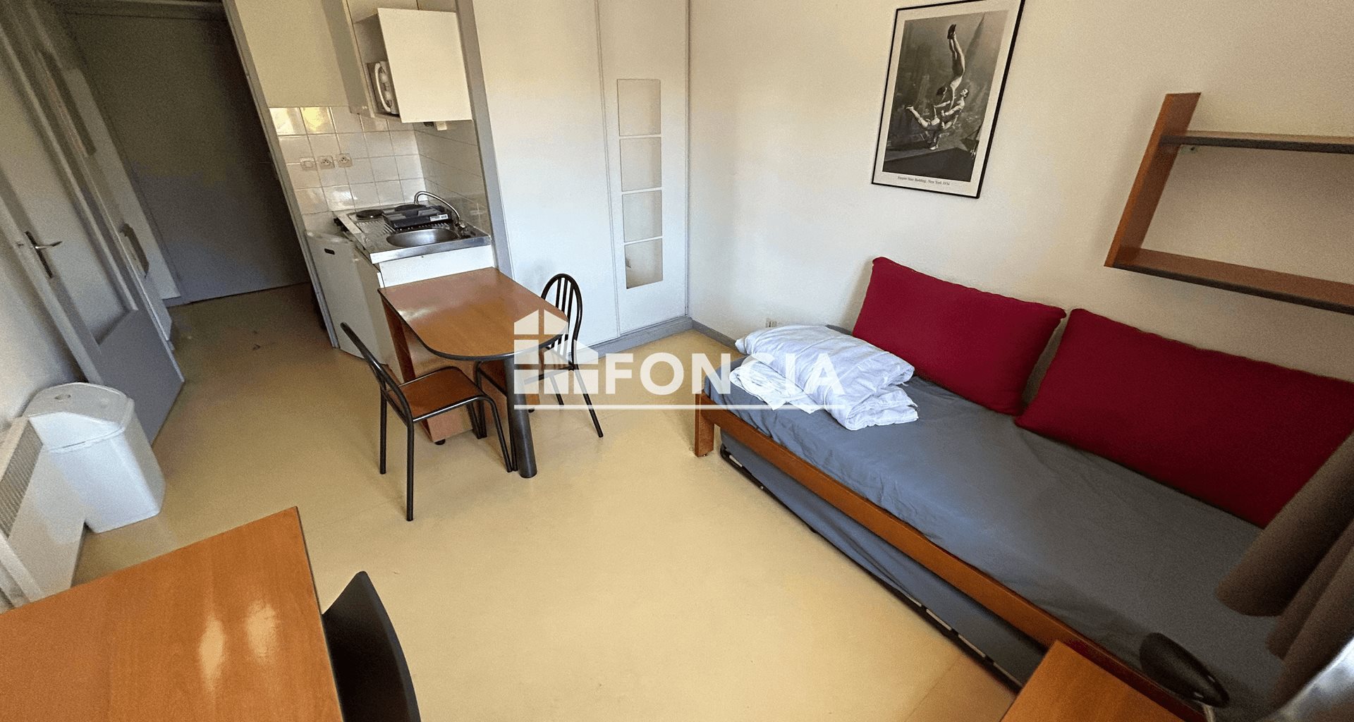 Appartement à louer, 18m², Valence