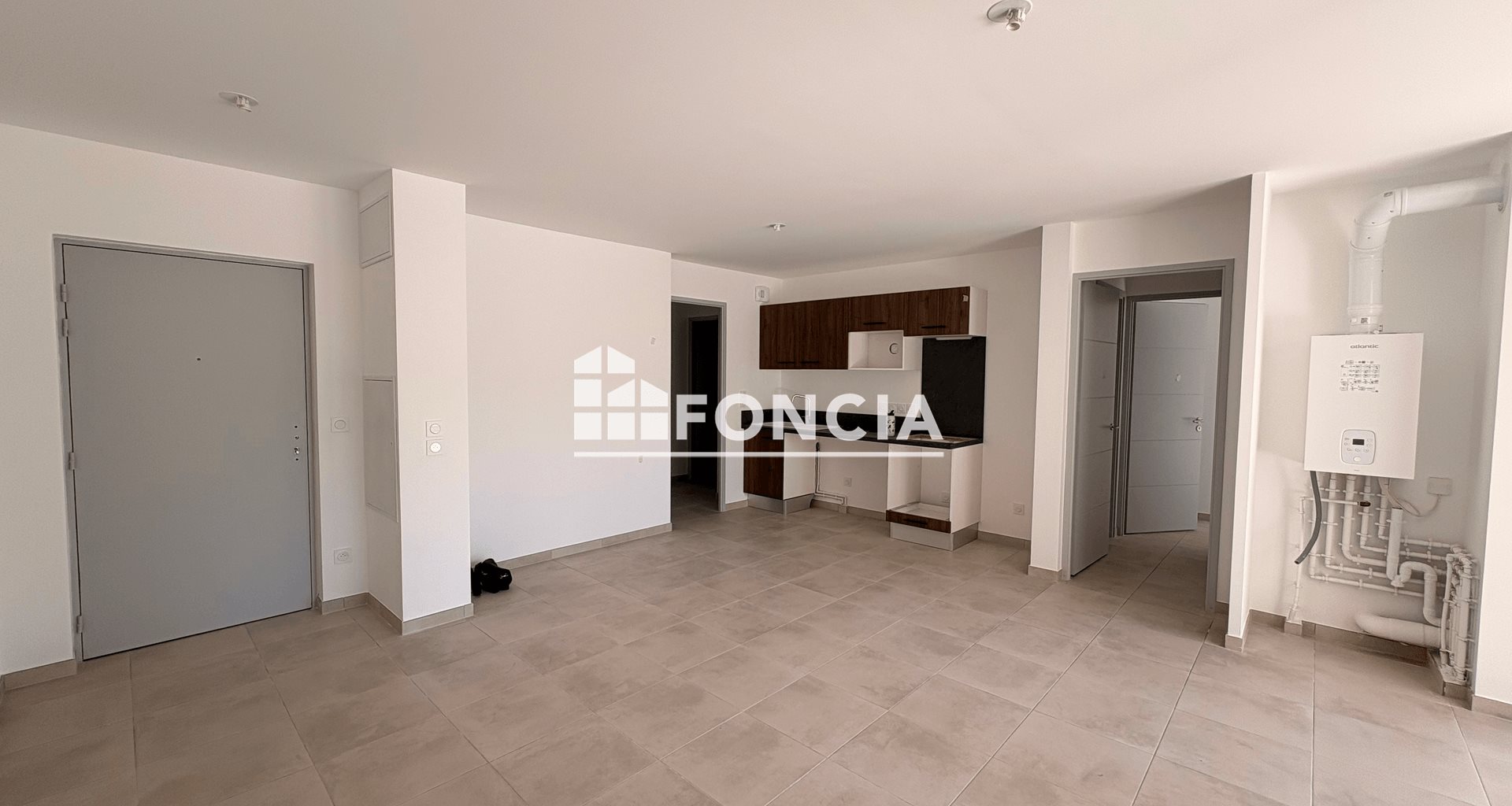 Appartement à louer, 81m², Morières-lès-Avignon