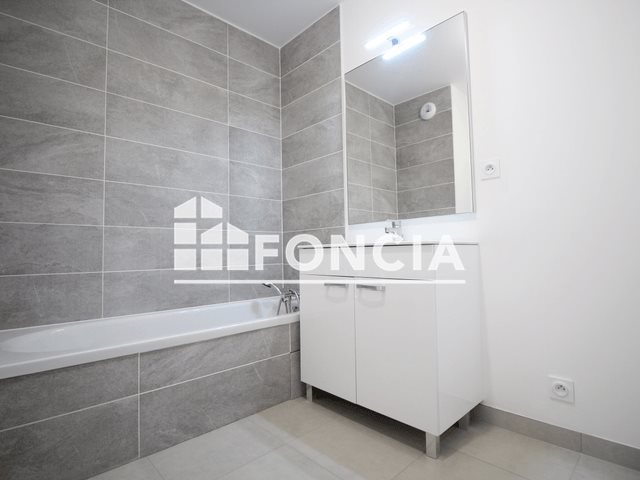 Appartement à louer, 62m², Sévrier