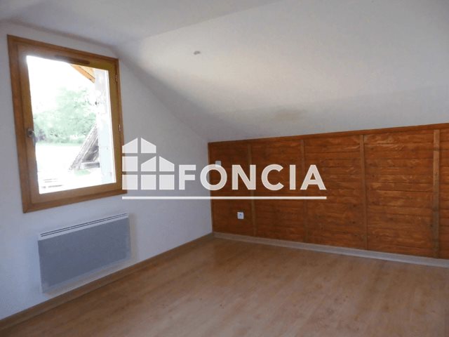 Appartement à louer, 49m², La Roche-des-Arnauds