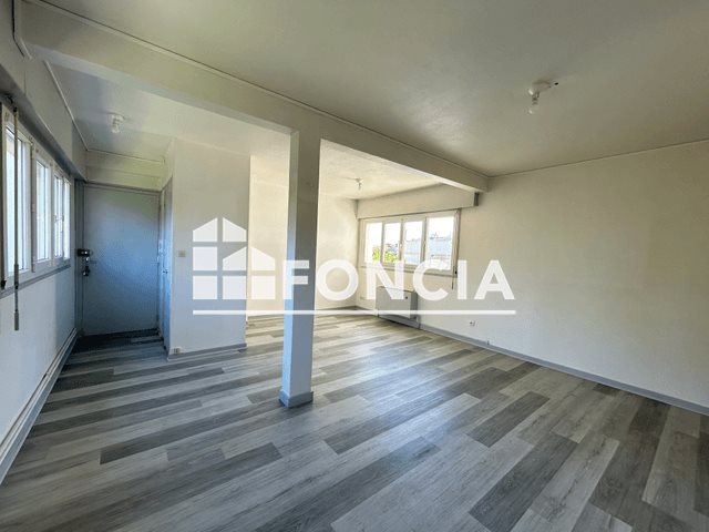 Appartement à louer, 63m², Rochefort