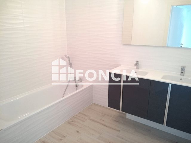 Appartement à louer, 82m², Illkirch-Graffenstaden